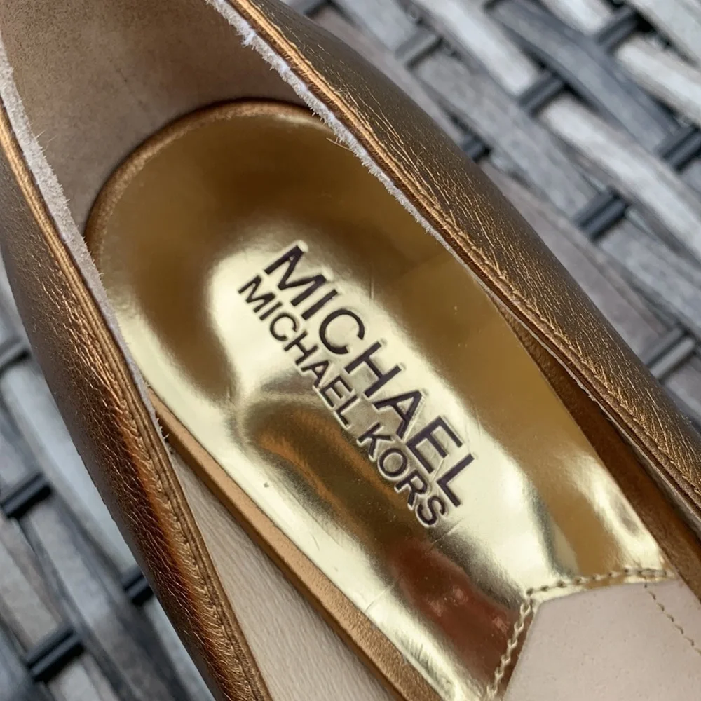 Michael MICHAEL KORS bronze peep toe pumps
